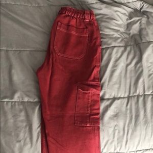 RED CARGOS